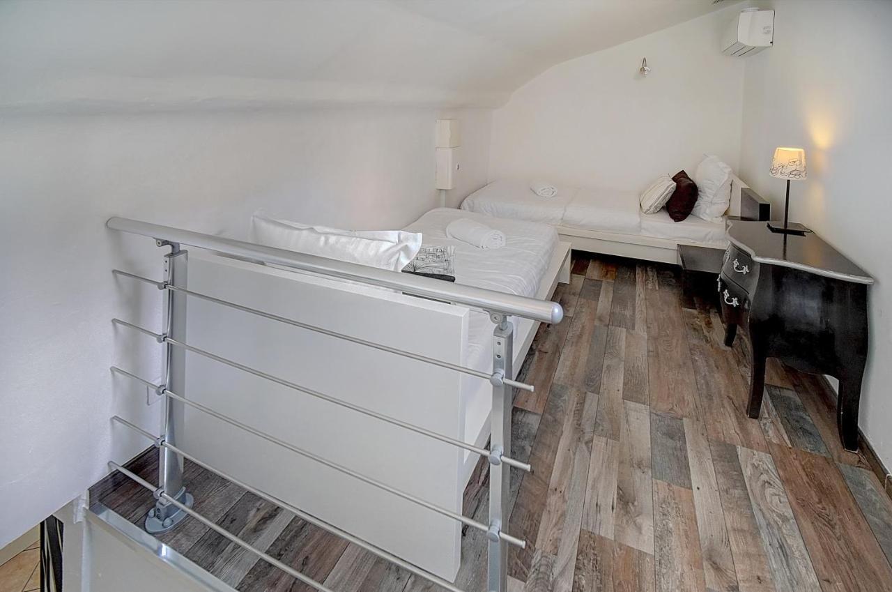 Immogroom- City Center- Ac - 5min From The Palaisrestaurant - Wifi Appartement *